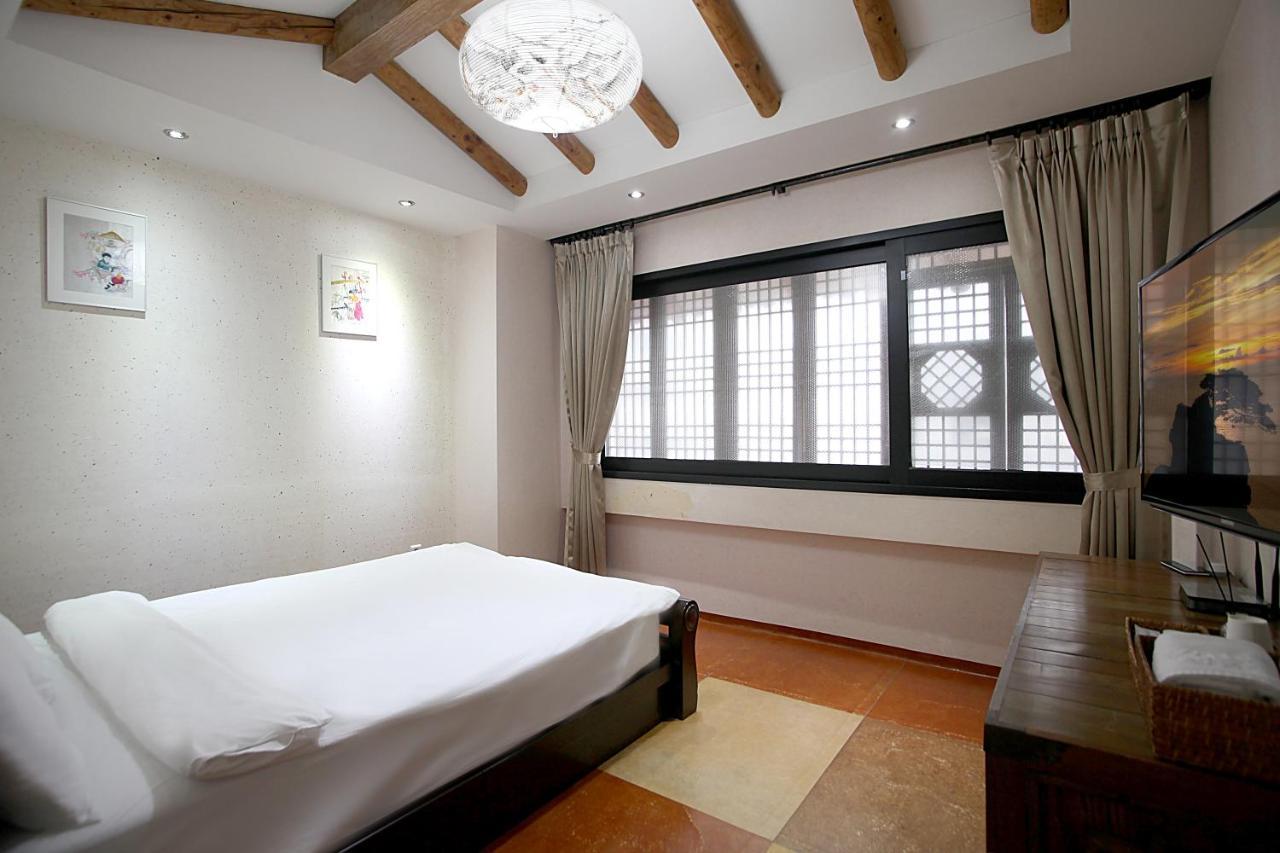 Jeonju Hanok Taejogung Hotel Phòng bức ảnh