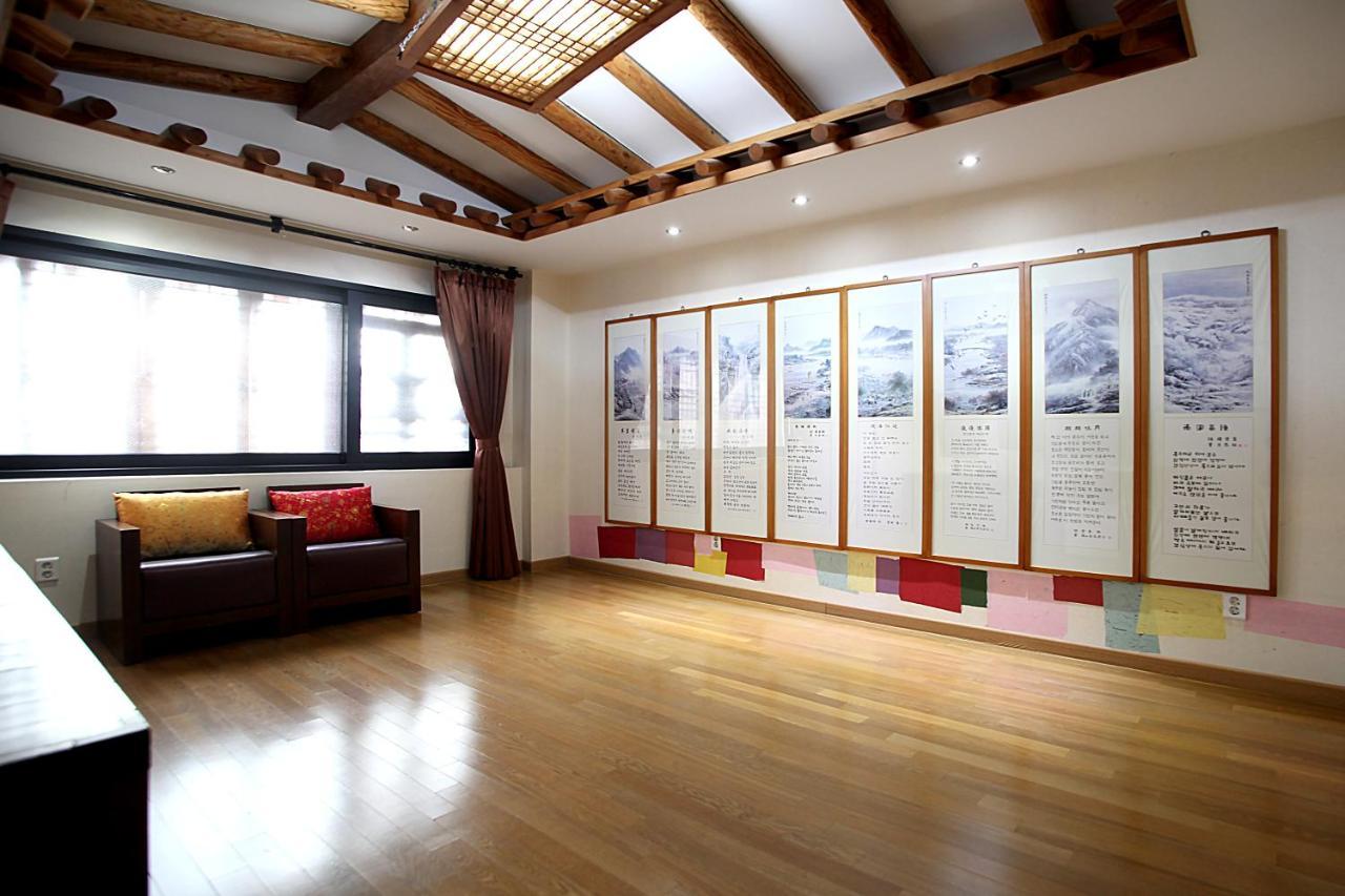 Jeonju Hanok Taejogung Hotel Phòng bức ảnh