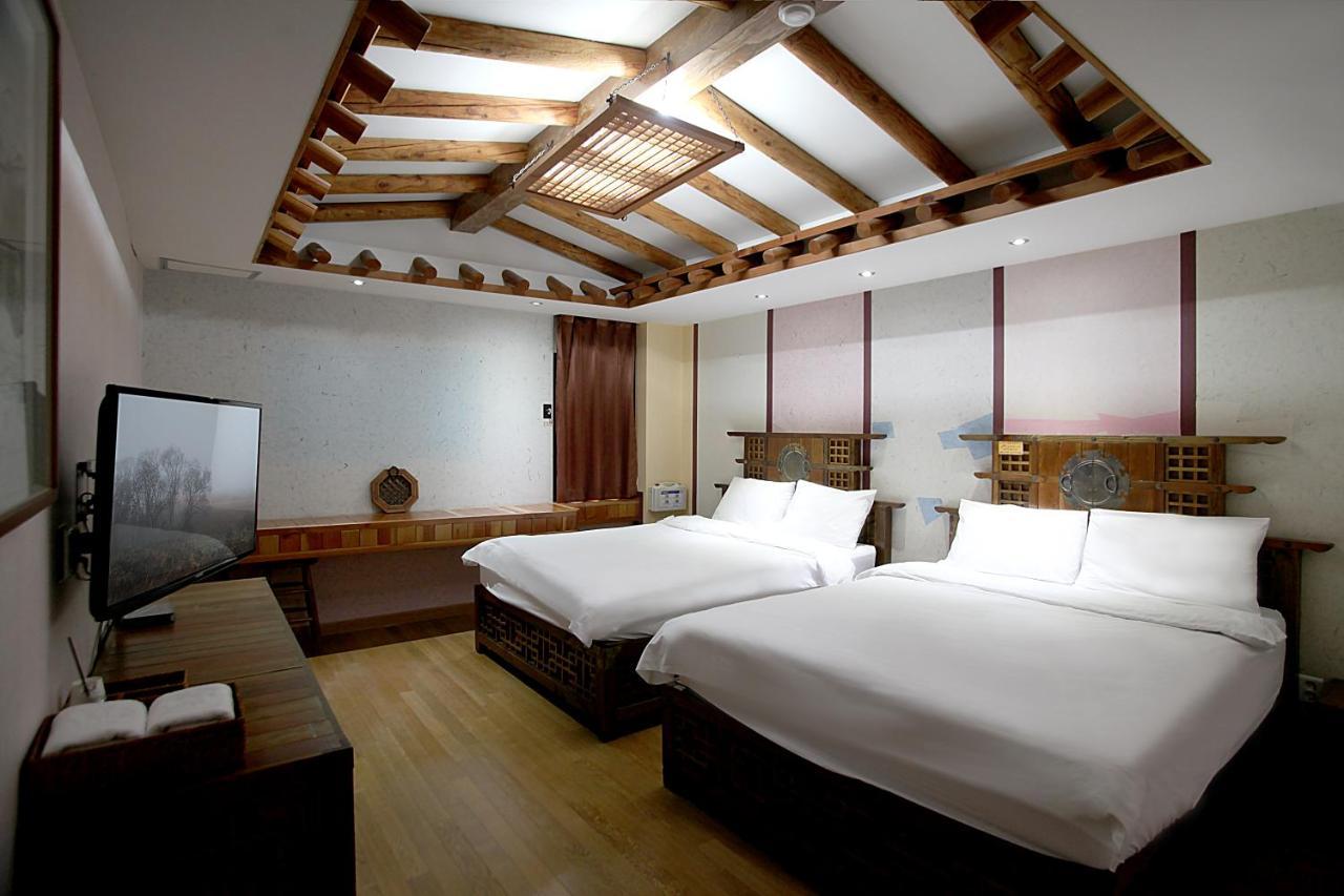 Jeonju Hanok Taejogung Hotel Phòng bức ảnh