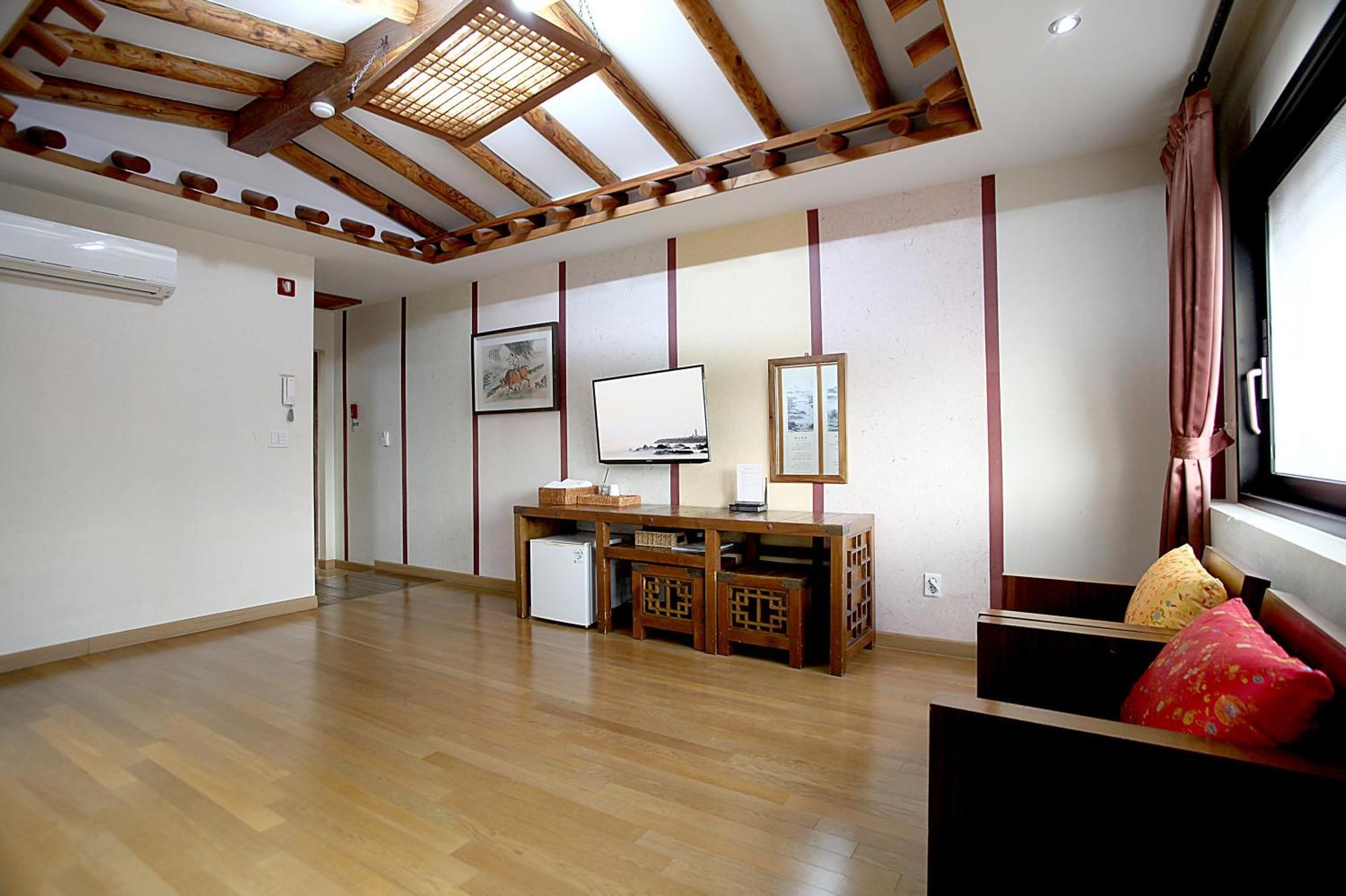 Jeonju Hanok Taejogung Hotel Phòng bức ảnh