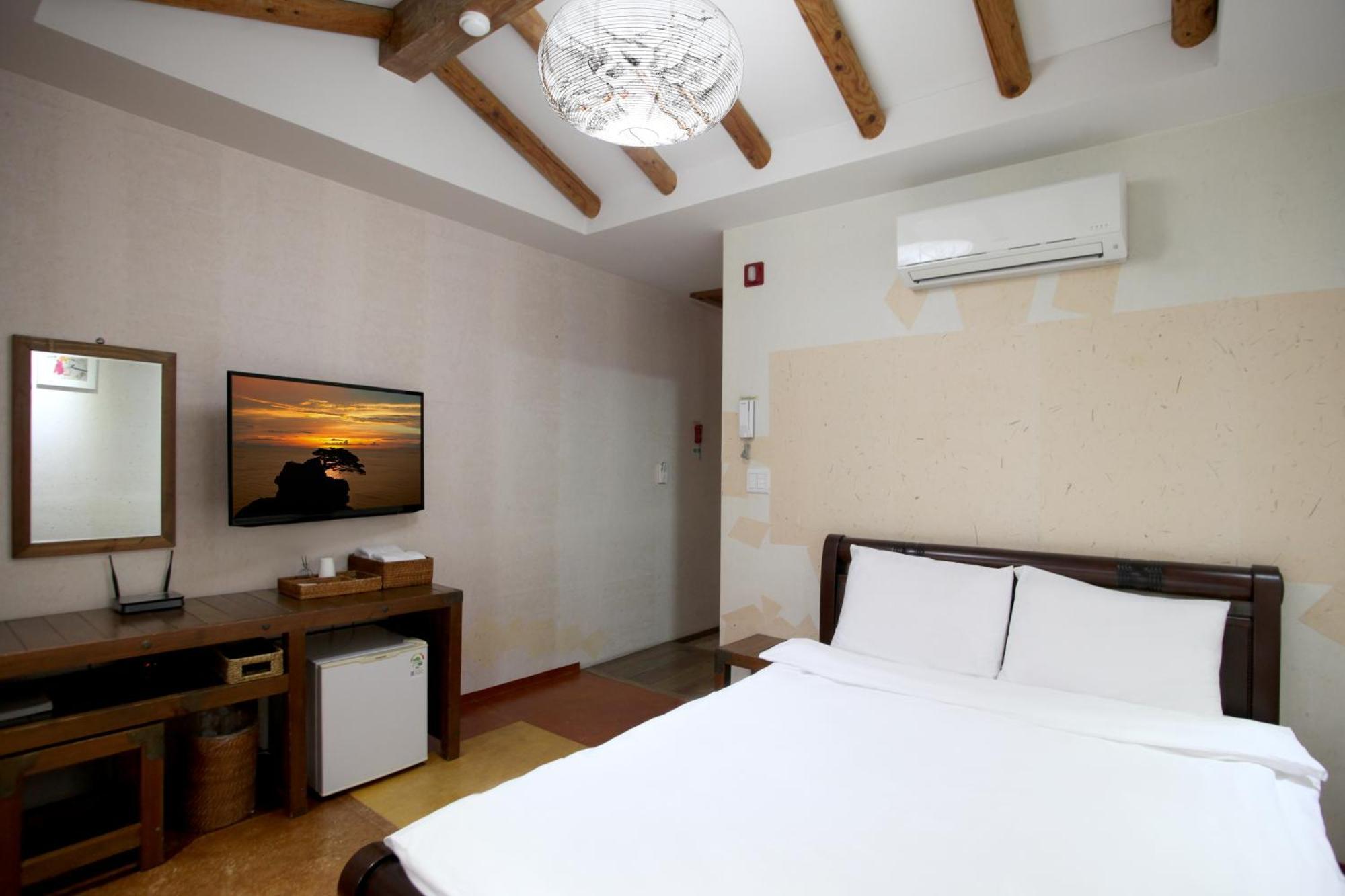 Jeonju Hanok Taejogung Hotel Phòng bức ảnh
